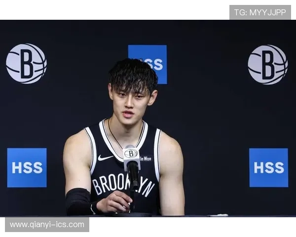 NBA季前赛篮网小胜太阳 曾凡博未能上场亮相 NBA季前赛篮网小胜太阳 曾凡博未能上场亮相
